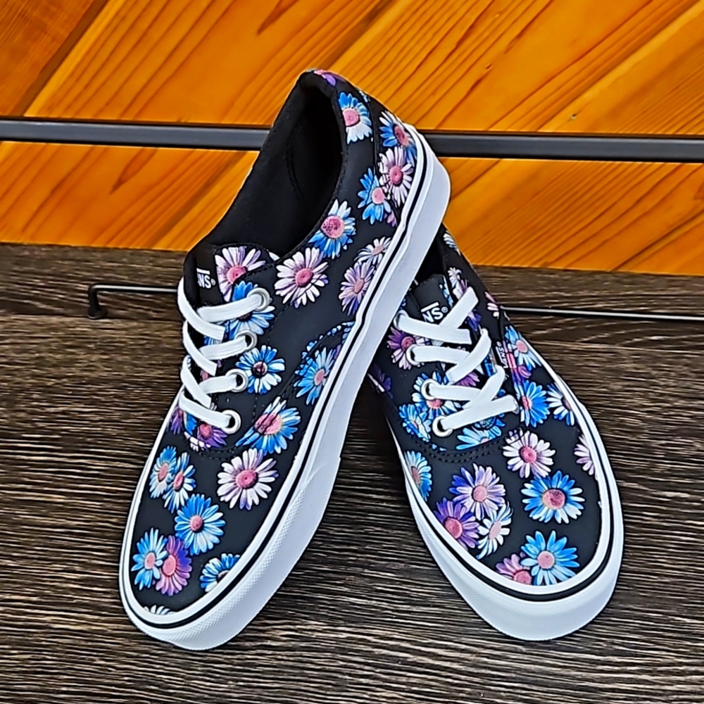 NEW VANS Womens Doheny Dark Floral Multi/ Black - Multi Sizes